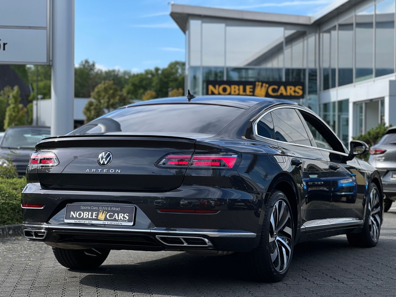 Fahrzeugabbildung Volkswagen Arteon R-Line Massage SHZ NAVI Full Link