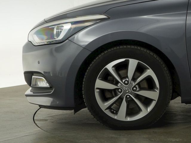 i20 T-GDi STYLE+NAVI+SITZ-/LENKRADHEIZUNG+LED-TA