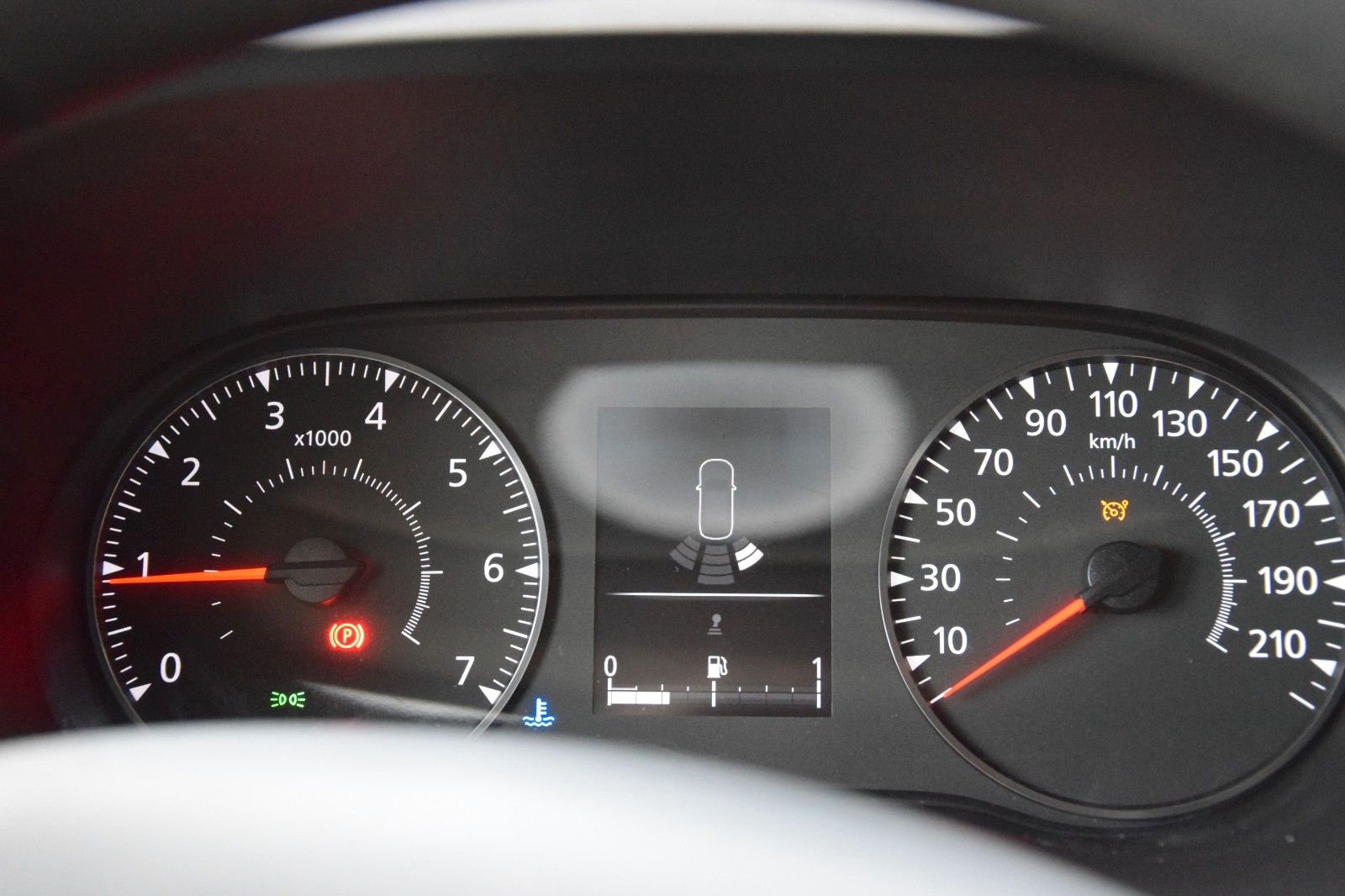 Fahrzeugabbildung Renault Master III Kasten L2H2 Klima PDC LED 3,5t