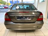 Mercedes-Benz E 300 CDI BlueTec Avantgarde/Leder/Navi/Panaroma - Mercedes-Benz E 300: Bluetec