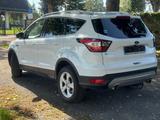 Ford Kuga Titanium - Ford Kuga Titanium mit Diesel-Antrieb