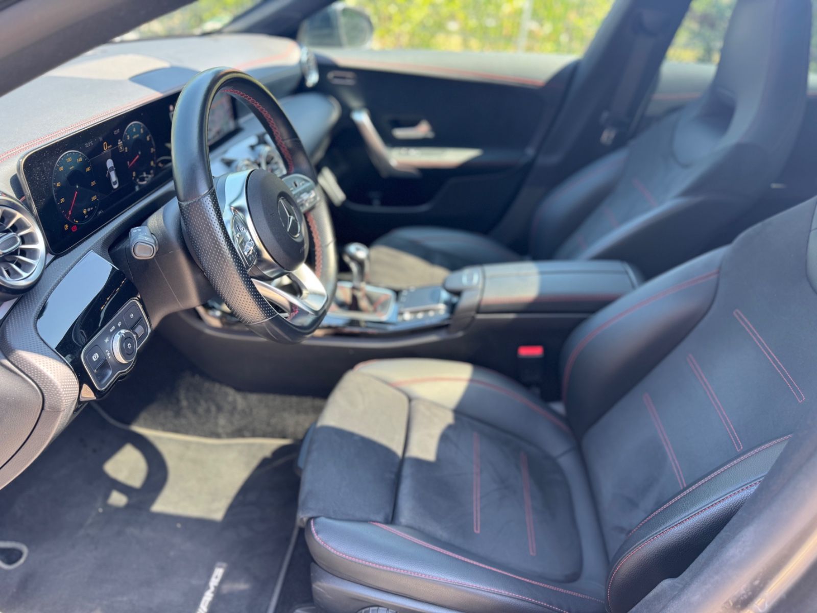 Mercedes-Benz CLA 200 AMG Styling-Paket Panorama foto 7