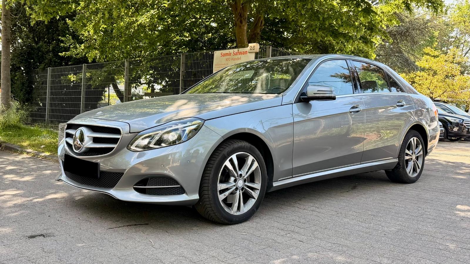 Mercedes-Benz E 300 BlueTec Hybrid*Kamera*VOLL*Avantgarde