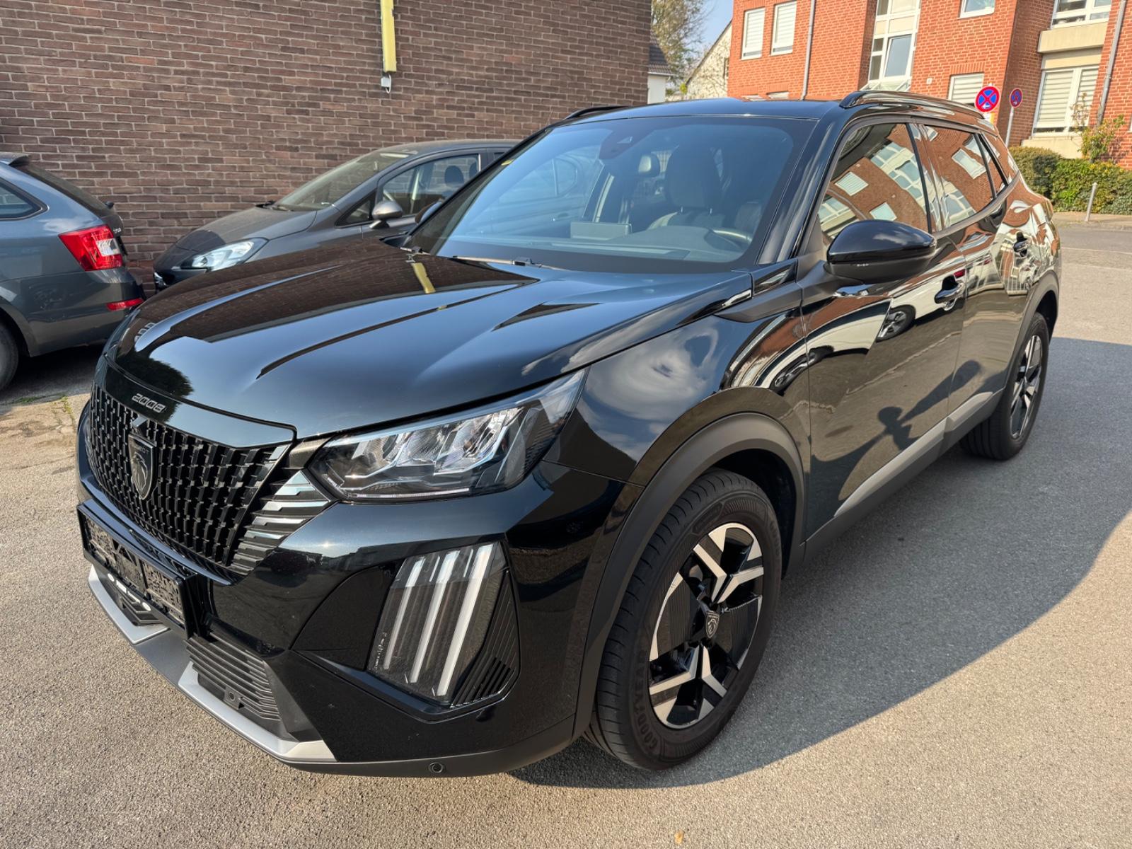 Peugeot 2008 Allure-Navi-LED-Kamera-Keyless Open