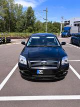 Toyota Avensis 2.2 TÜV neu, VOLLAUSSTATTUNG  - Toyota Avensis in Saarbrücken