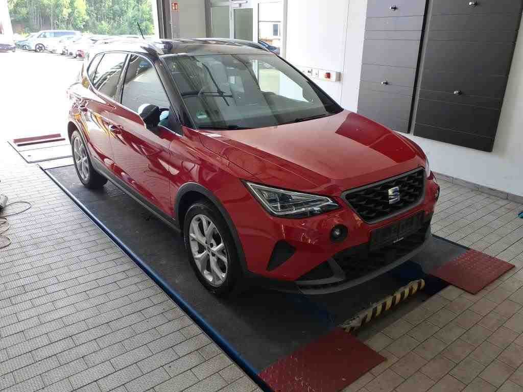 SEAT Arona FR-Line 1.0 TSI AHK*RFK*PDC*NAV*Klima