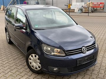 Volkswagen Touran - 2