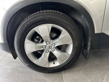 Volvo XC40 - 3