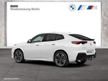 2025 BMW IX2 照片 6