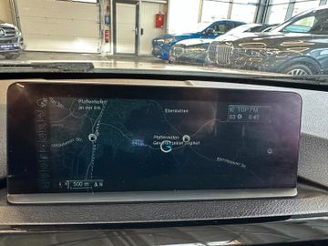 BMW 330 Touring *Sport Line*Navi*Bi Xenon*