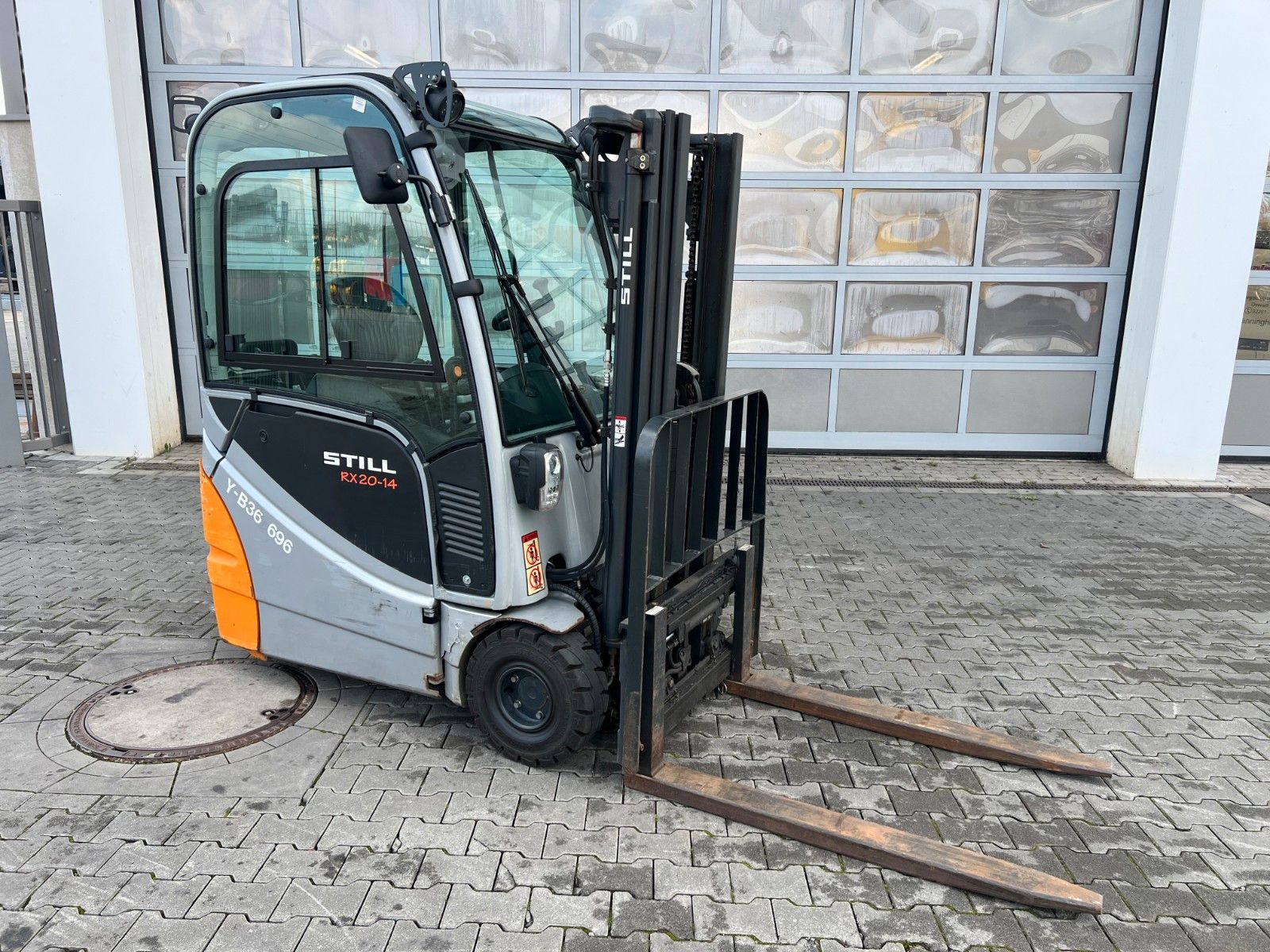 Fahrzeugabbildung Still RX 20-14 / Triplex: 4,3m / nur 1.187h! / SS