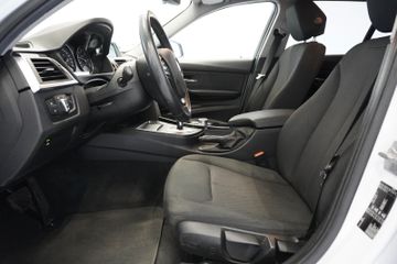 BMW 320 - 12