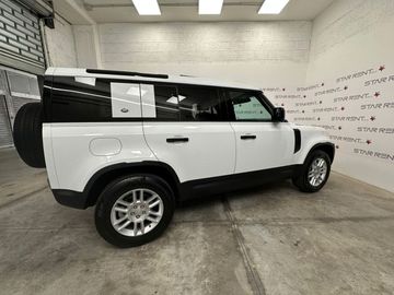 Land-Rover Defender - 4