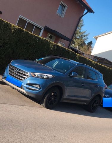 Hyundai Tucson 2.0 CRDi Auto Style 4WD Style