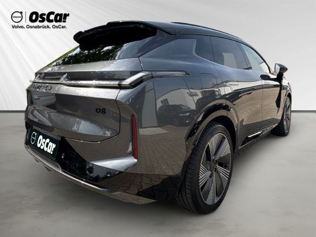 Lynk & Co 08