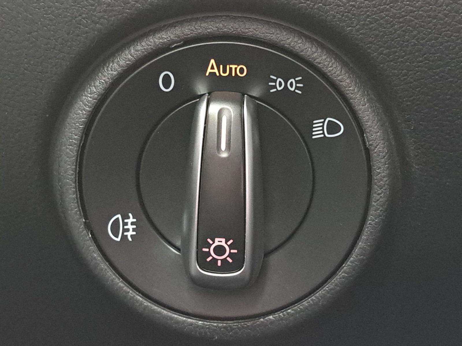 Volkswagen e-up! Style "Plus" 3,99% CCS 15"LM TEL DAB SHZ