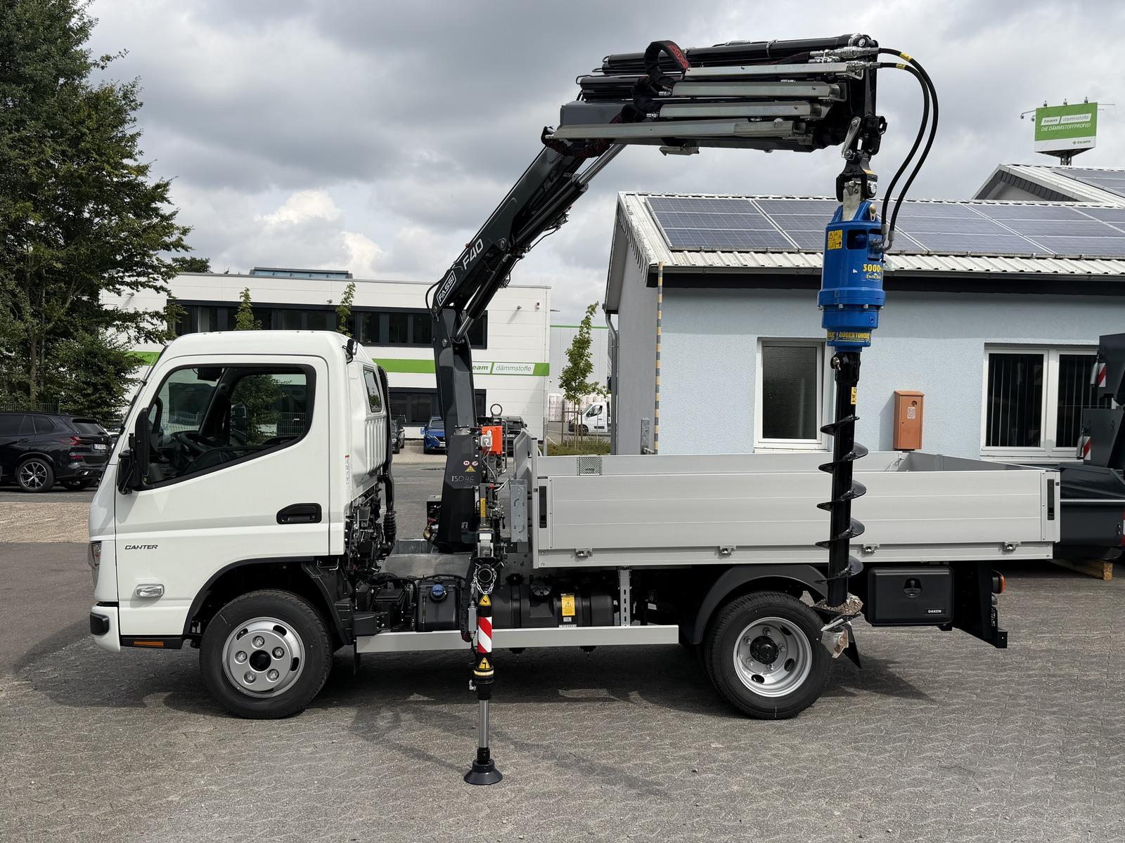FUSO 6S15 Pritsche 3.0m Kran 4xhydr. Funk + Bohrhydr.