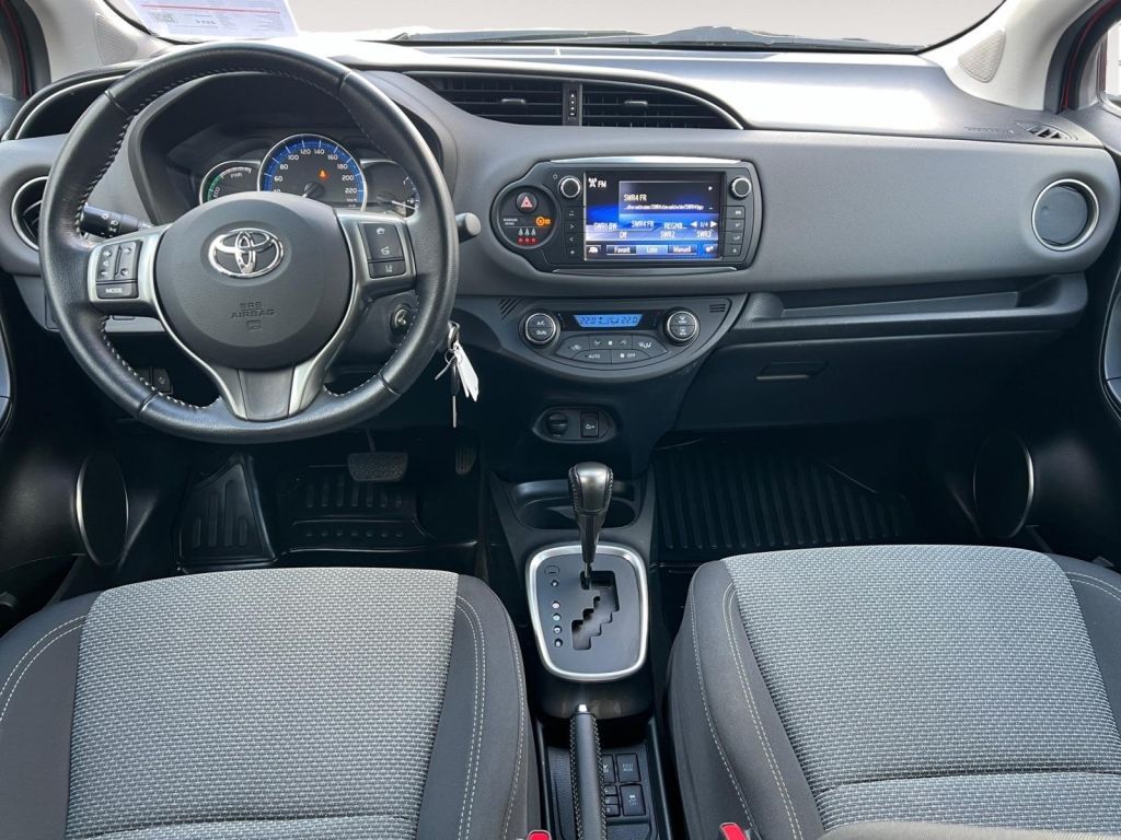 Fahrzeugabbildung Toyota Yaris Hybrid 1.5 VVT-i Edition-S