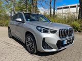 BMW X1 xDrive20d Step.M-Pak.MEMORY,AHK,PANO,HuD,LED,