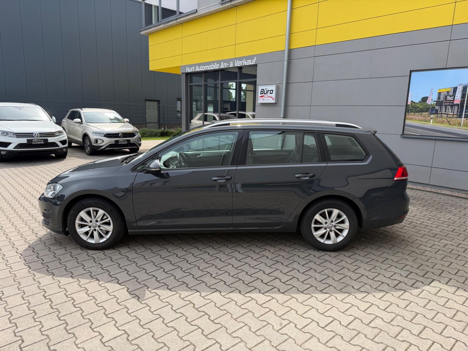 Volkswagen Golf VII Variant Comfortline/TEMPOMAT/KLIMAA*/