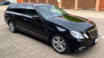 Mercedes E 300 - 2