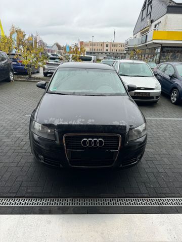 Audi A3 Sportback 1.9 TDI Ambition  4 Türig