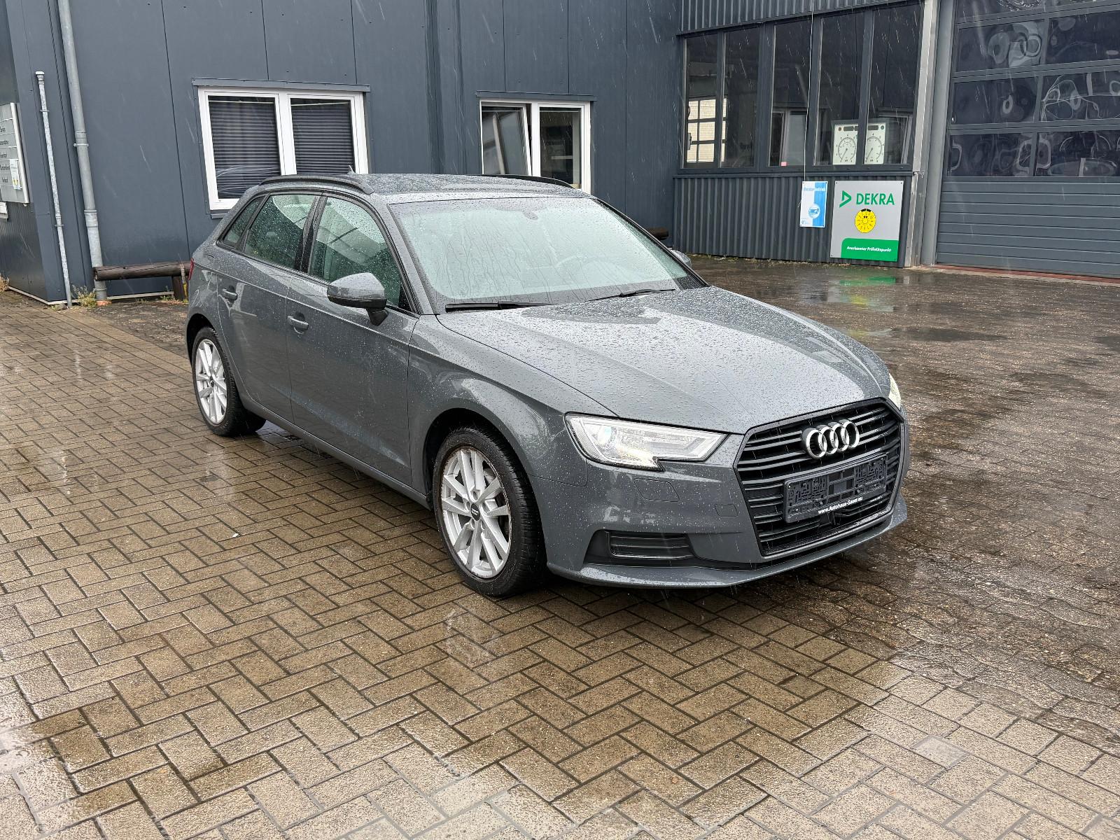 Audi A3 Sportback design Leder Navi DSP