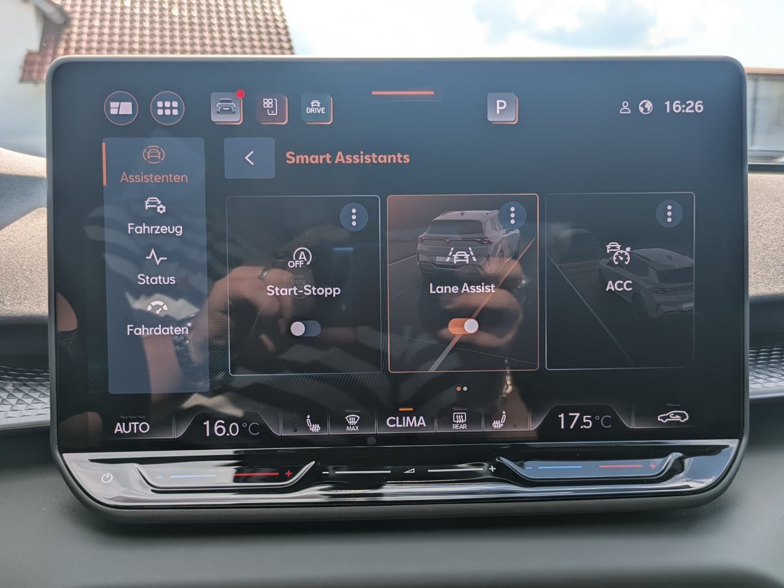 Fahrzeugabbildung CUPRA Terramar 2.0 TSI 4D VZ HUD*MATRIX*PANO*DCC*20"
