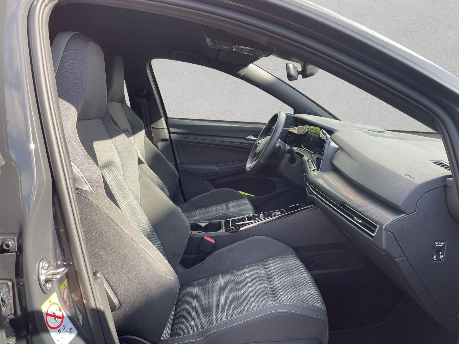 Volkswagen Golf VIII GTD 2.0 TDI DSG ACC/LED/Navi, миниатюра 19