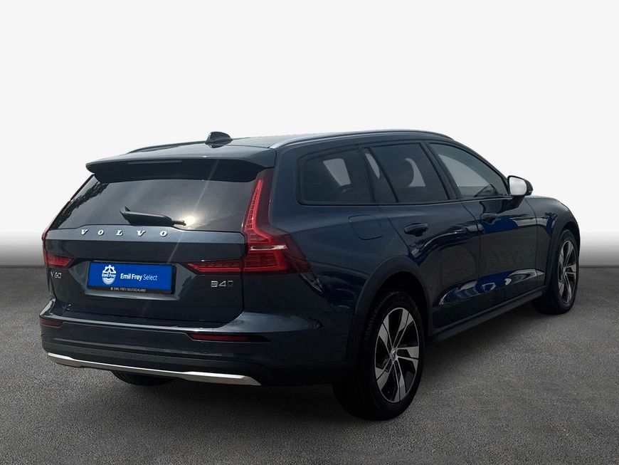 Volvo V60 Cross Country B4 D AWD Plus imagem 2