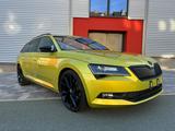 Skoda Superb 2.0 TSI 206kW DSG 4x4 SportLine Combi... - Skoda Superb von privat