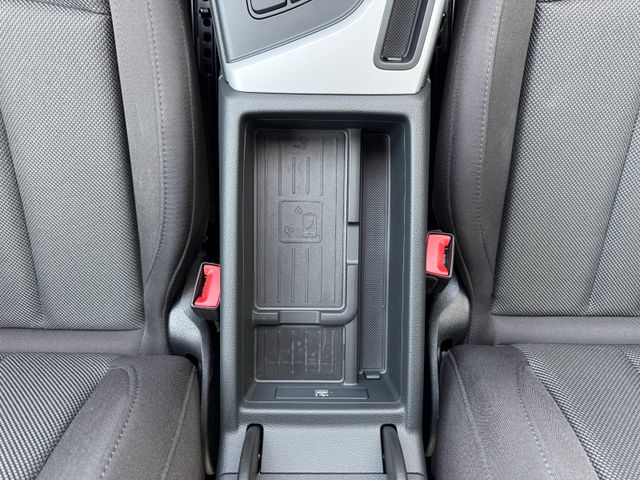 Audi A4 Lim. 30 TDI S tronic advanced|Schiebedach|DAB