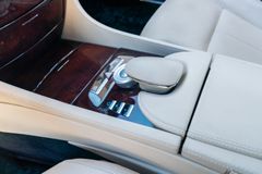 MERCEDES-BENZ CL 500 Coupe/ DE/ 1. HAND / MASSAGE/ NACHTSICHT MERCEDES-BENZ CL 500 Coupe/ DE/ 1. HAND / MASSAGE/ NACHTSICHT