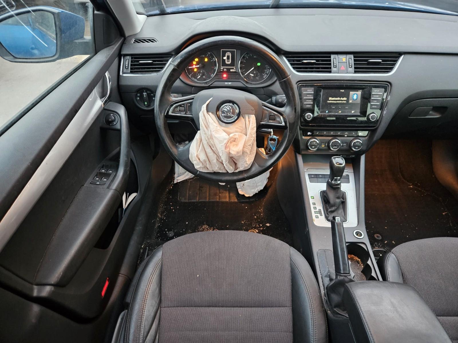 Skoda Octavia 2015 — photo 10