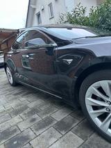 Tesla Model S 60 Free Supercharging SC01 - Tesla Model S Gebrauchtwagen