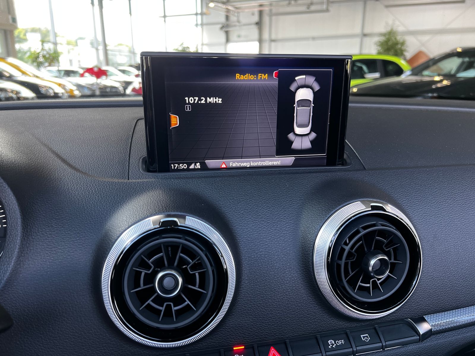 Fahrzeugabbildung Audi A3 Cabriolet 35 TFSI design LED NAVI ALU