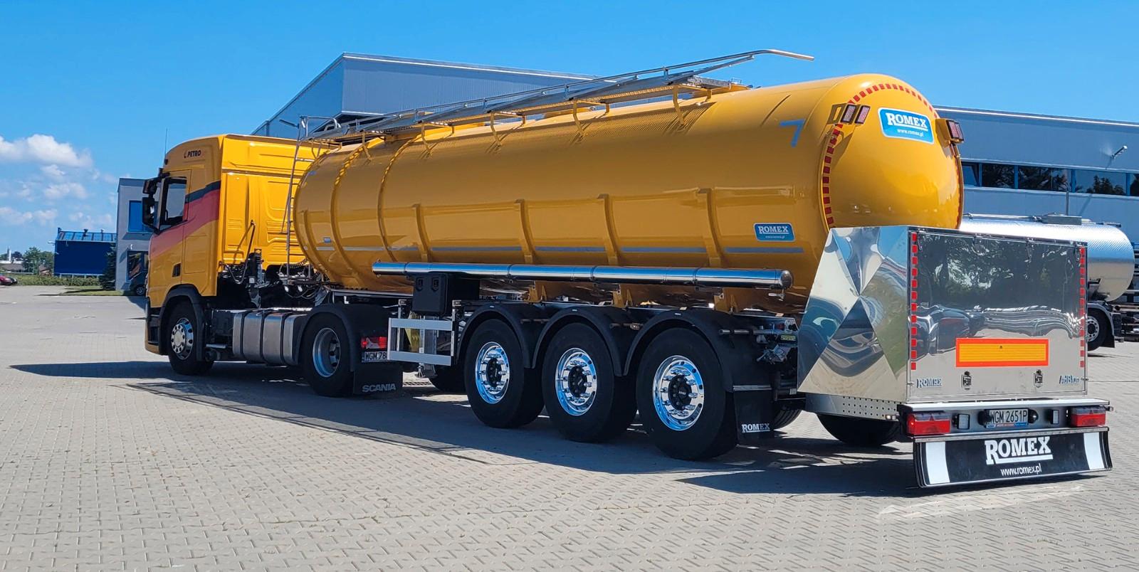 Other ROMEX AdBlue Sattelauflieger