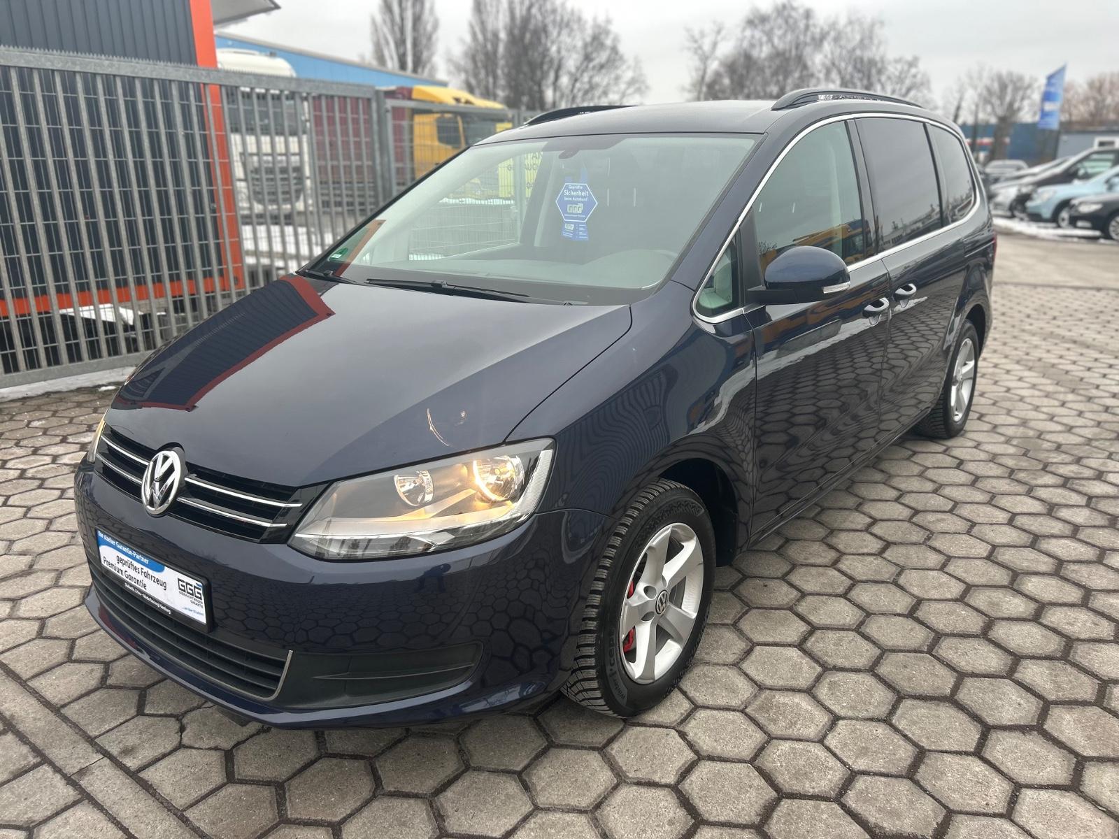 Volkswagen Sharan Sportline 2.0 *Navi*7sitzer*AHK*SHZ*
