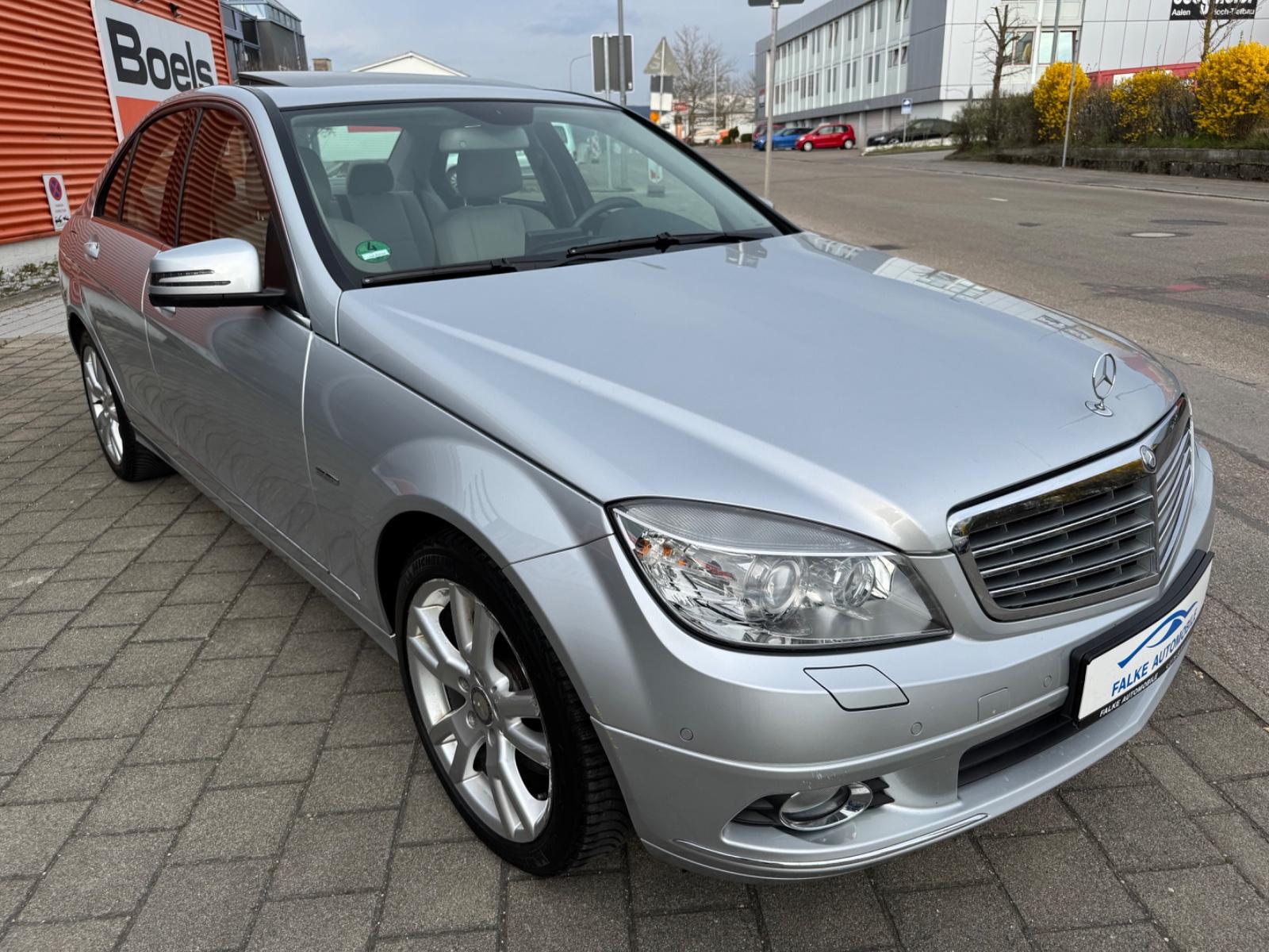 Mercedes-Benz C 350 4Matic-XENON-MEMOLI-SDH-NAVI-RENTLER AUTO