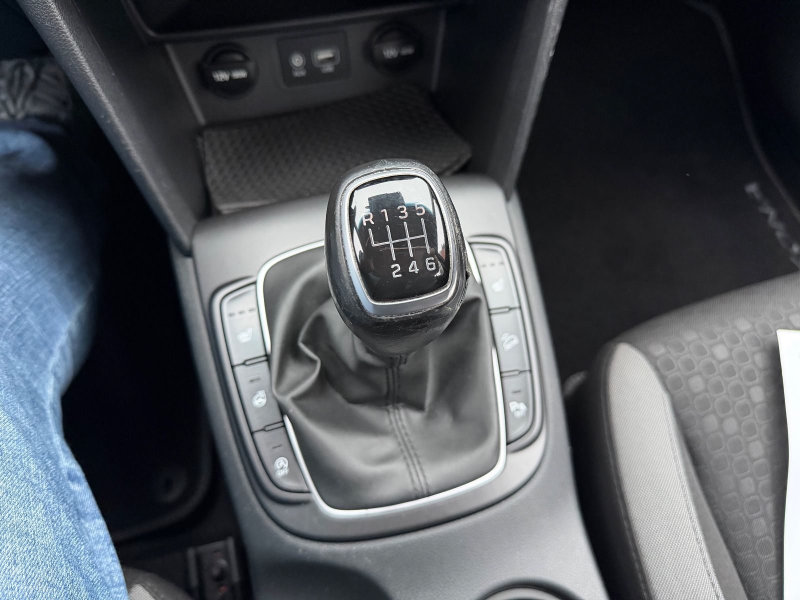 Fahrzeugabbildung Hyundai Kona STYLE APPLE CAR PLAY KAMERA TOP