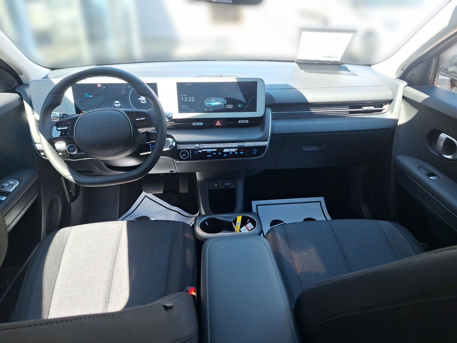Hyundai IONIQ – Bild 11