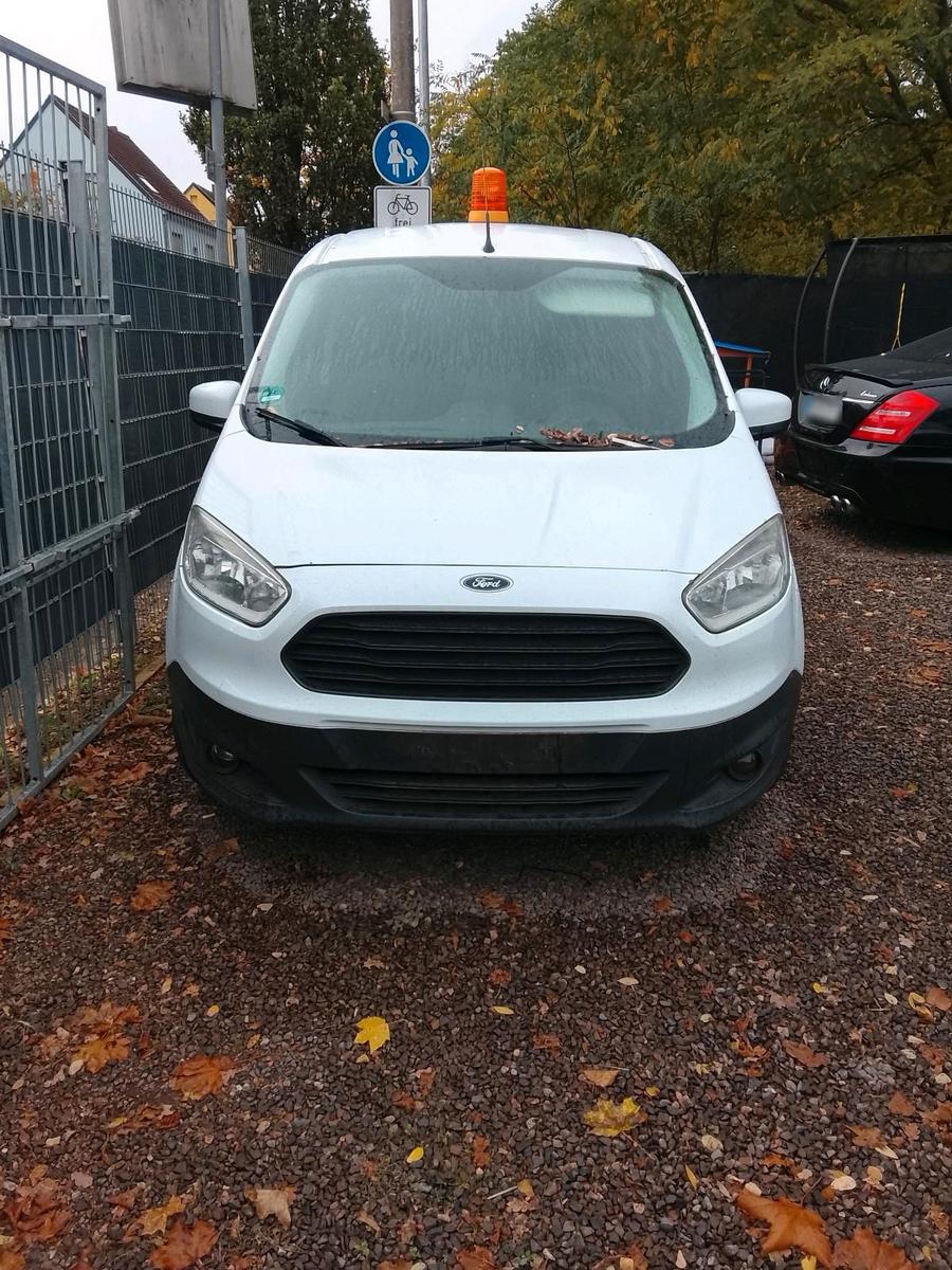Ford Transit Courier