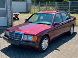 Mercedes-Benz 190E/W201 Avantgarde Rosso - Mercedes-Benz 190: 190e W201