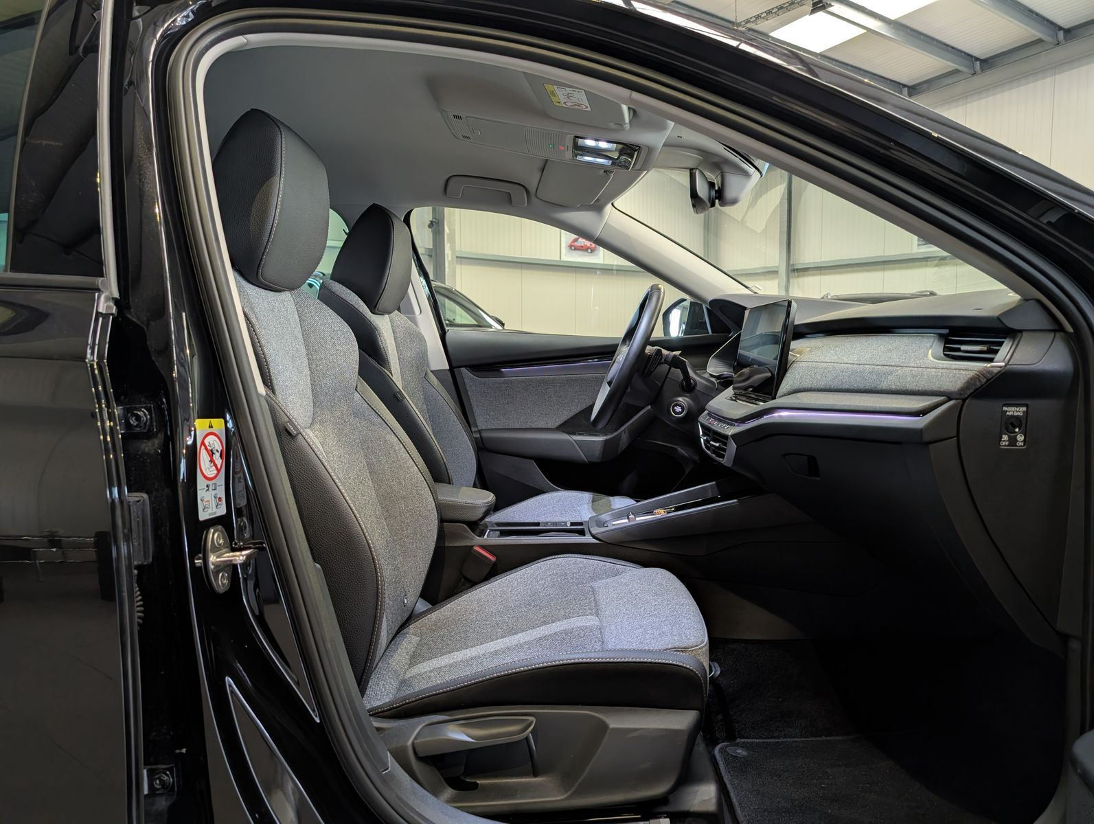 Fahrzeugabbildung SKODA Octavia 1.5 TSI mHEV DSG ACC Style-Paket AHK 17"