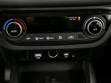 Hyundai i10 1.0 Trend Kamera Navi Spurhalteassistent DAB