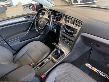 MYAUTOCENTER – Gebraucht- und Jahreswagen mit Werkstattservice in Pfaffenhofen Volkswagen Golf VII Variant Comfortline BMT *Klima*TÜV*PDC*