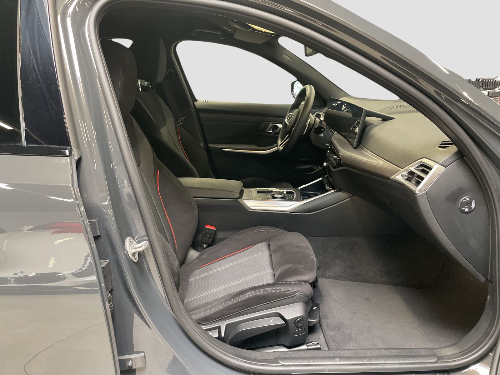 BMW 320 - Bild 11