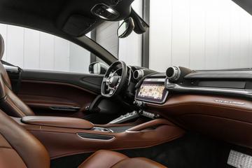 صورة 5 لـ 2018 Ferrari GTC4LUSSO