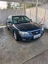 Hyundai ich biete Hyundai Sonata an  Tüv bis 10/2026 - Hyundai SONATA von privat