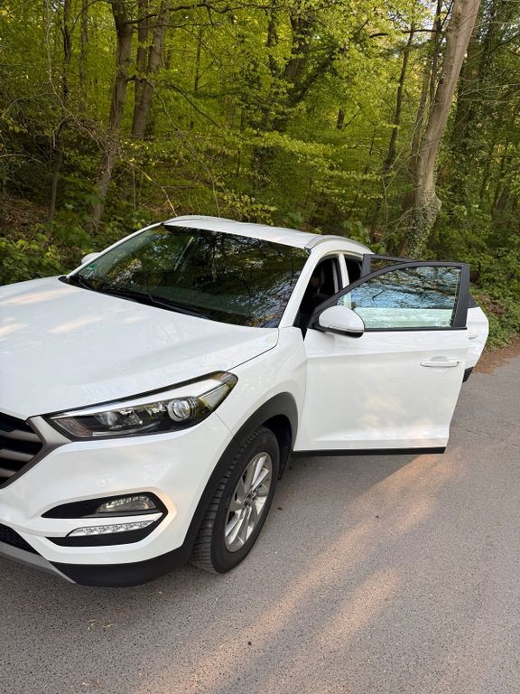 Image of Hyundai TUCSON